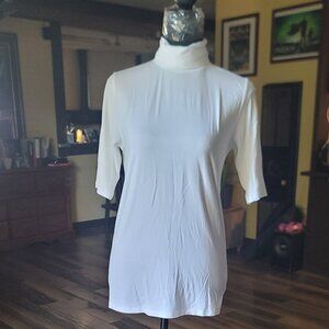 NEIMAN Marcuss Short sleeve turtle neck